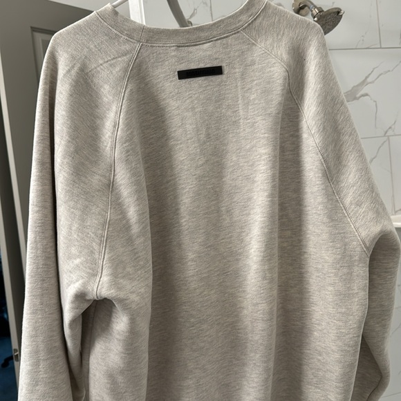 essentials fear of god sweatshirt - Picture 2 of 3
